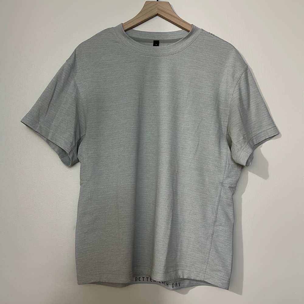 Lululemon Short Sleeve Shirt